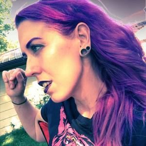 Meet your Posher, Janelle